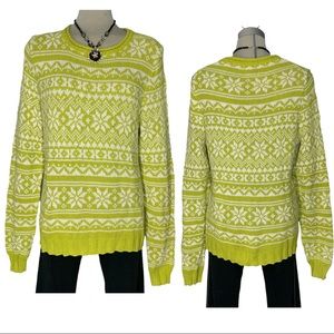 Van Heusen Green Yellow and White Monogran Sweater Size LG